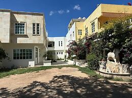 Hotel Leilani