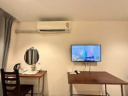STUDIO F SUKHUMVIT