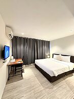 STUDIO F SUKHUMVIT