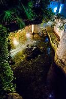 Hotel tropical casa blanca