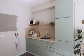 Beautifully Styled Studio Apartment