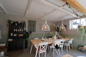 Beautifully Styled Studio Apartment