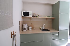 Beautifully Styled Studio Apartment