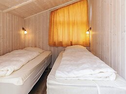 4 Star Holiday Home in Friedrichkoog