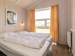 4 Star Holiday Home in Friedrichkoog