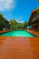 Ban Villa PhaSouk