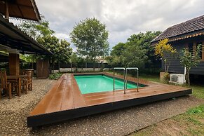 Ban Villa PhaSouk