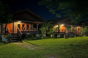 Ban Villa PhaSouk