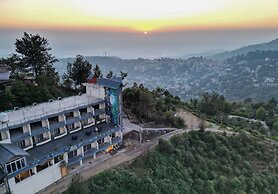 Heryk Hillview Hotel