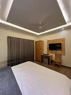 Heryk Hillview Hotel