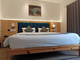 Heryk Hillview Hotel