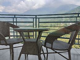 Heryk Hillview Hotel