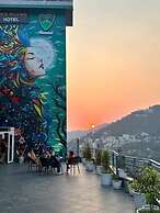 Heryk Hillview Hotel