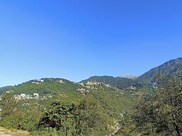 Heryk Hillview Hotel