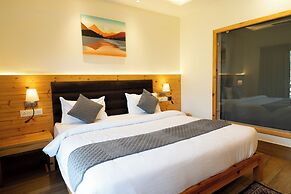 Heryk Hillview Hotel