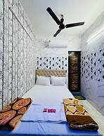 RR GUEST HOUSE