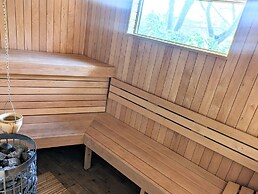 Large Holiday Apartment With Sauna