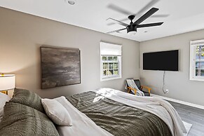 Renovated River Home Hot Tub Sauna Game Room