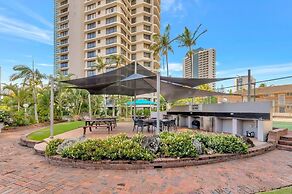 Stylish 3BRM Haven in Surfers Paradise