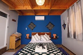BLUERINA CAMP HOSTEL