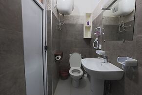 BLUERINA CAMP HOSTEL