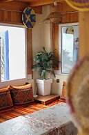 BLUERINA CAMP HOSTEL