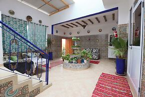 BLUERINA CAMP HOSTEL