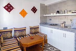 BLUERINA CAMP HOSTEL