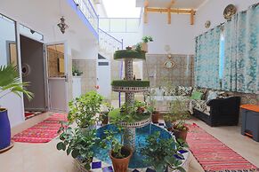 BLUERINA CAMP HOSTEL