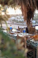 BLUERINA CAMP HOSTEL
