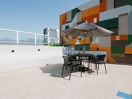 Rio Wonder by RNC Flats