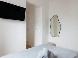 Rio Wonder by RNC Flats
