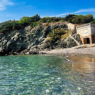 Roc Villa - 2 Private Beach Accesses