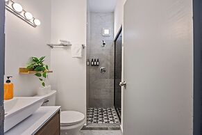 Ocean Park 2BD/2BA/Pool/Walk to beach Portocafe