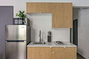 Ocean Park 2BD/2BA/Pool/Walk to beach Portocafe