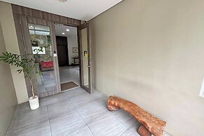Casa Lily Quezon City