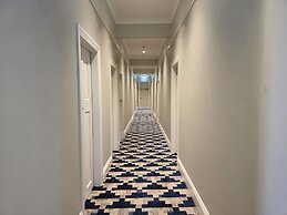 Riverview Hotel Tempe