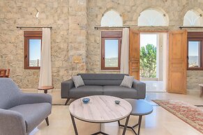 Beit Salima 3BR House with Pool