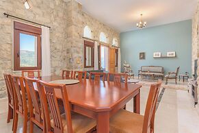 Beit Salima 3BR House with Pool