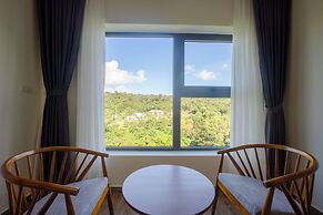 UMI-PQ hotel
