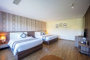 UMI-PQ hotel