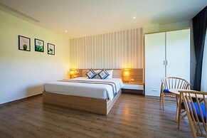 UMI-PQ hotel