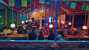 Shanthi Dhama Resort