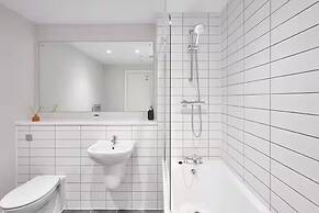2 Bed - Sleeps 6 - Parking - City Centre