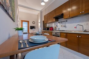 Oddone Comfy Apartment by Wonderful Italy