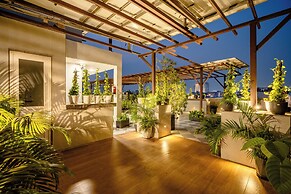 Royal Studio Golf Course Road