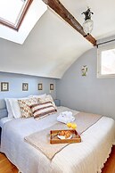 Comfortable 1BR in Latin Quarter