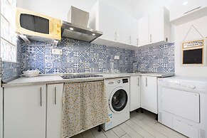 M Sfu73 Estudio Moderno con Terraza Privada en Ma