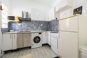 M Sfu73 Estudio Moderno con Terraza Privada en Ma