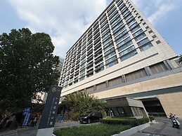 Shimao TNT Apartments